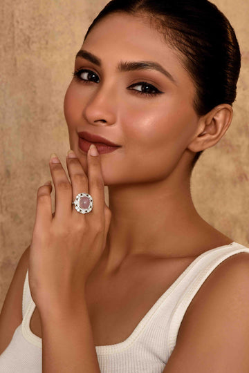 UNIHLC Petal Glow Ring