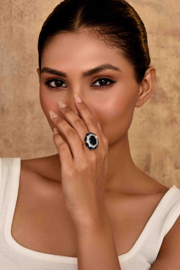 UNIHLC Royal Blue Halo Ring