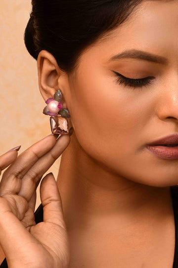 UNIHLC Pink Petal Bloom Studs