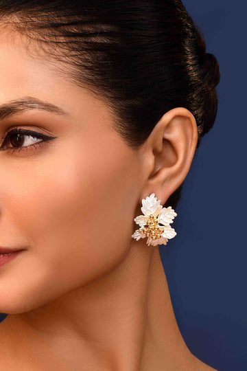 UNIHLC Frosted Leaf Studs