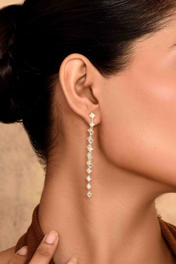 UNIHLC Luxe Chain Drop Earrings
