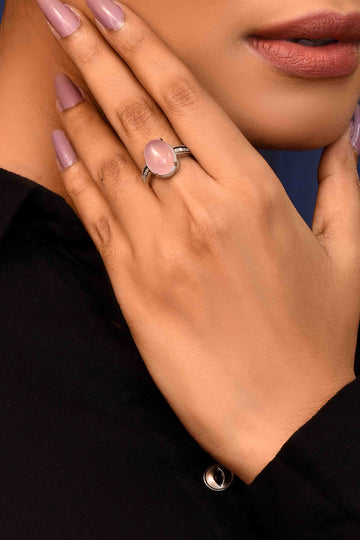 UNIHLC Blush Oval Ring