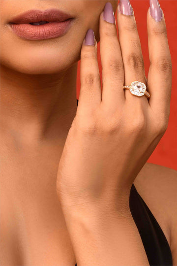 UNIHLC Regal Radiance Ring