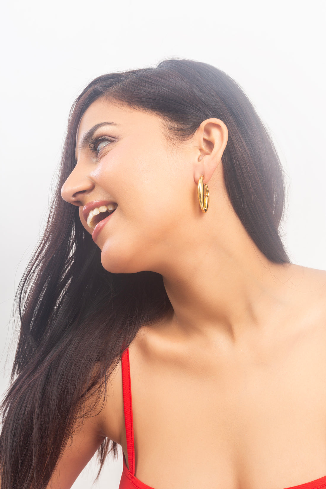 UNIHLC Single Loop Earrings