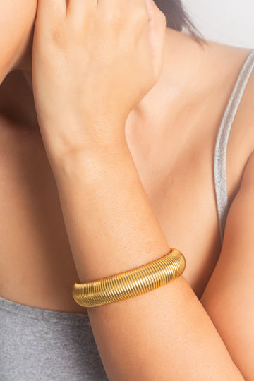 UNIHLC Spiral Bangle