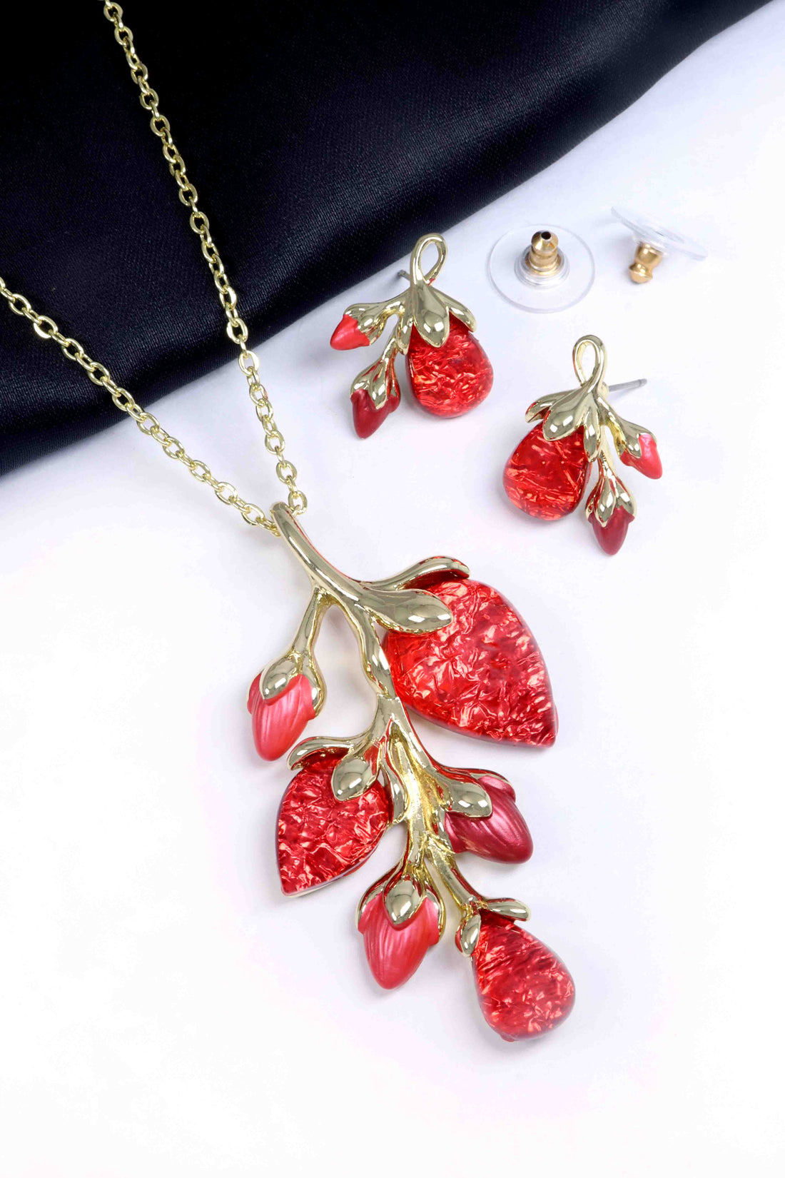 UNIHLC Crimson Bloom Set