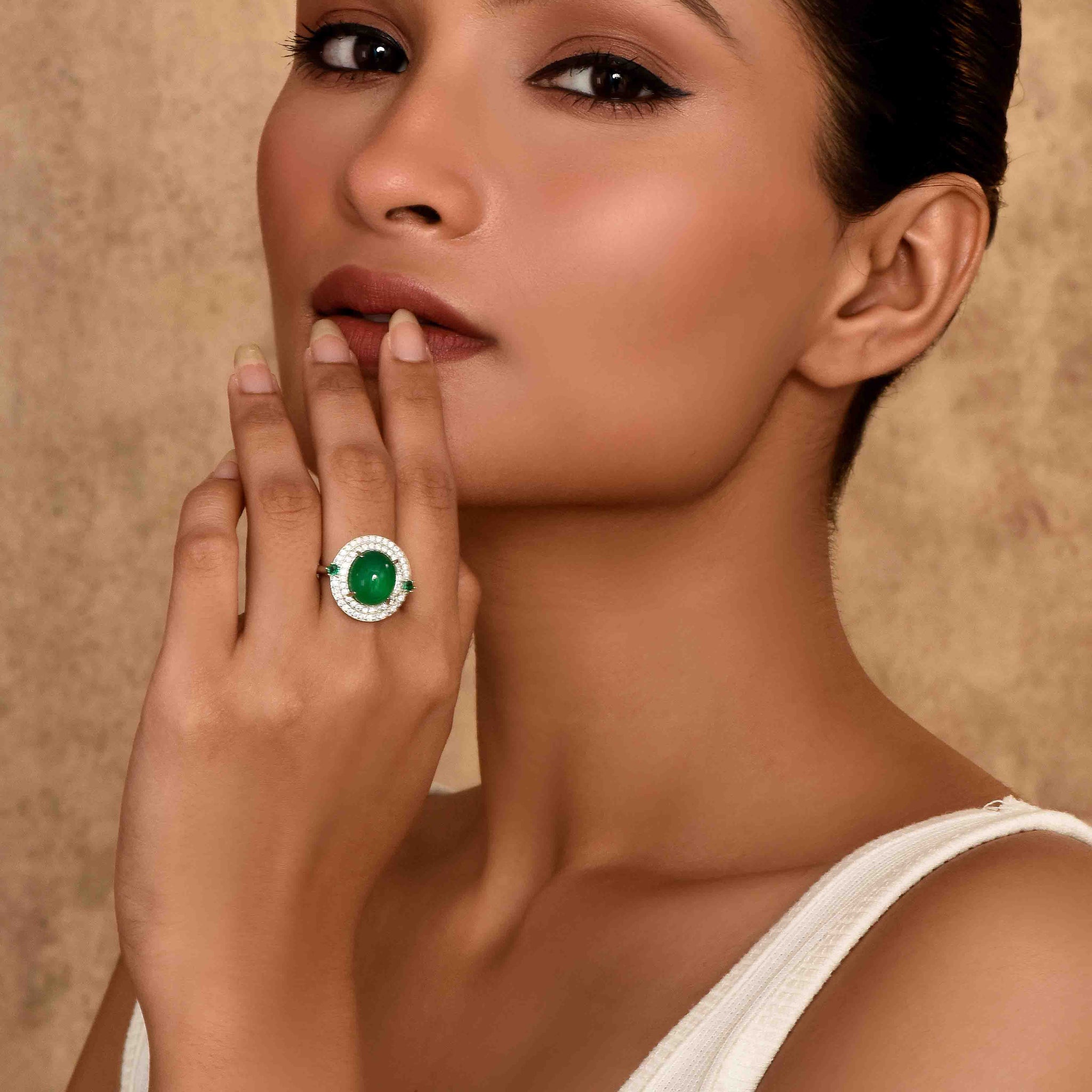 UNIHLC Enchanted Emerald Ring
