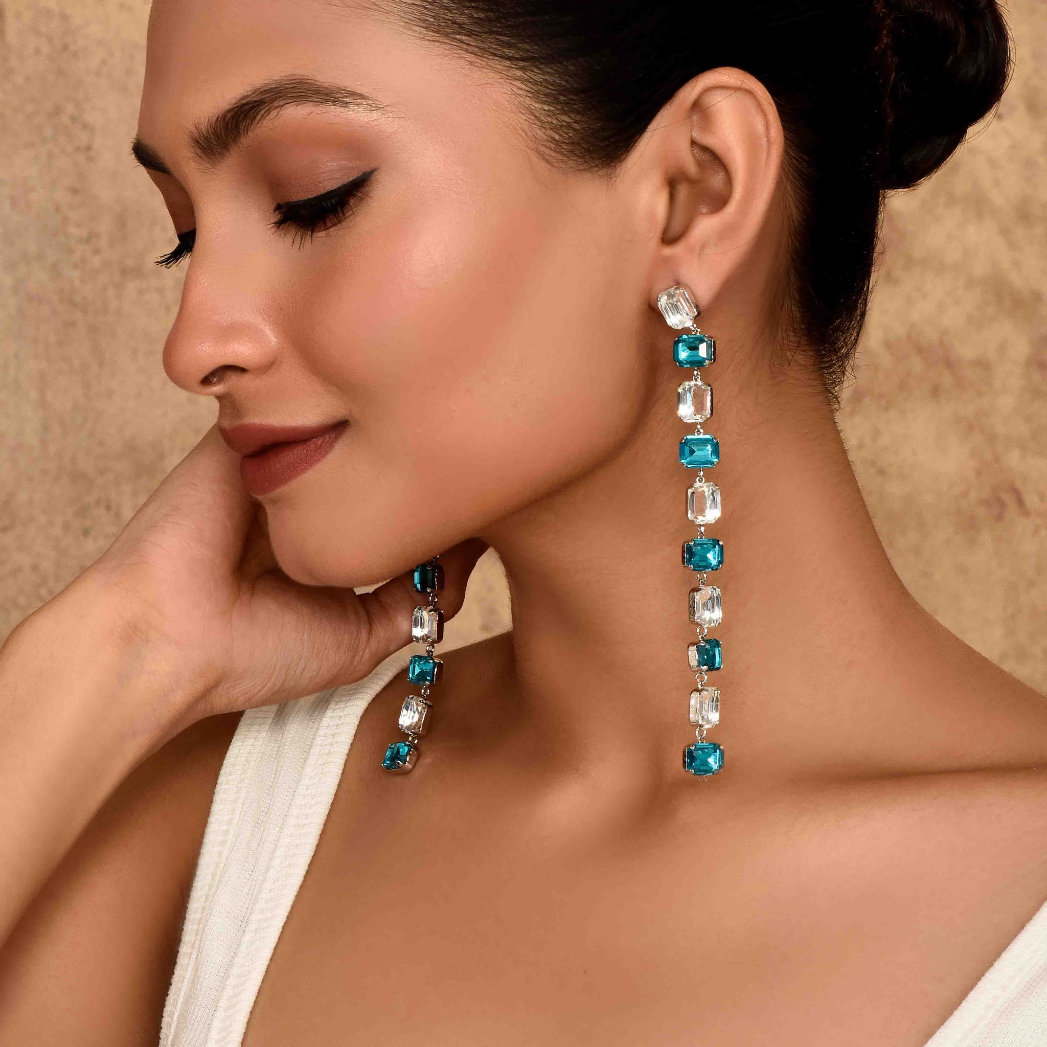 UNIHLC Ocean Prism Danglers