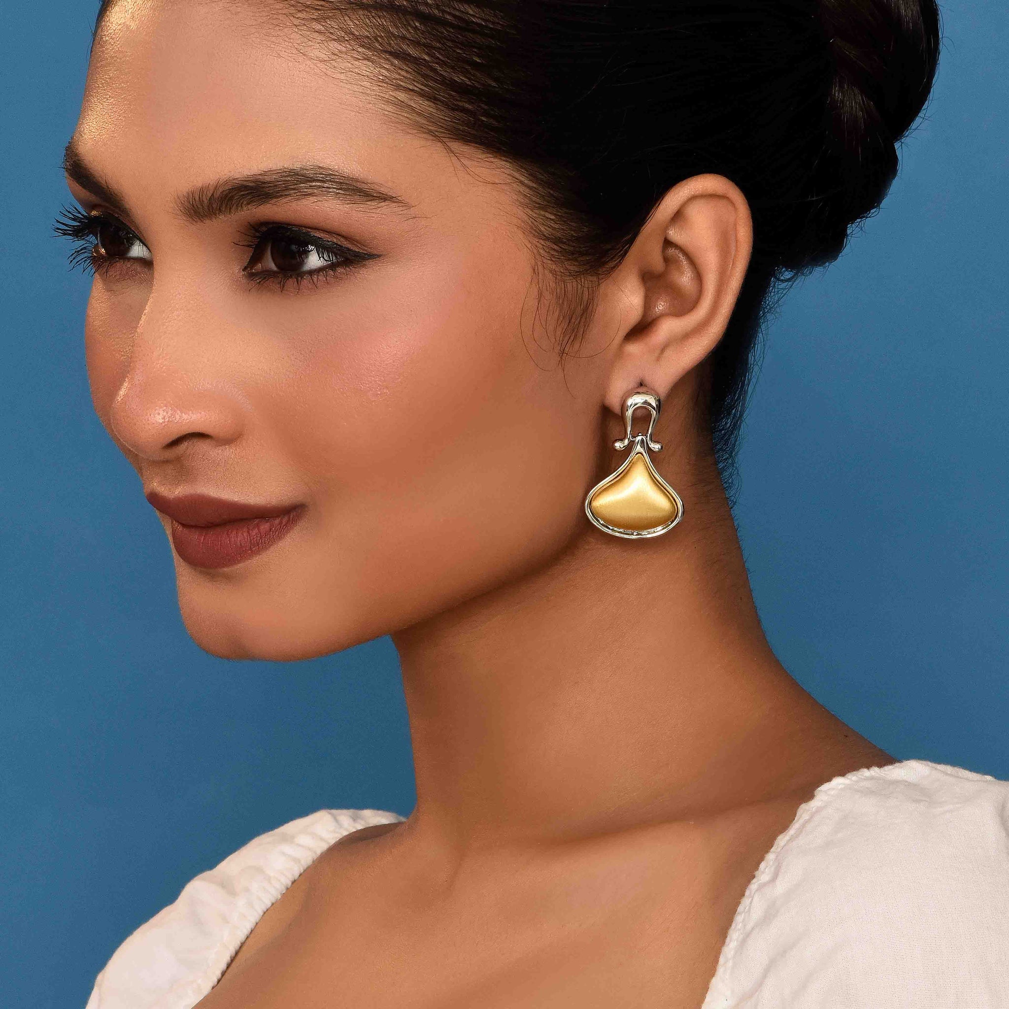 UNIHLC Dual-Tone Drop Earrings