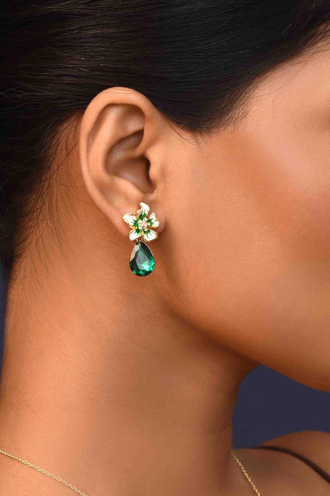 UNIHLC Emerald Bloom Pendant Set