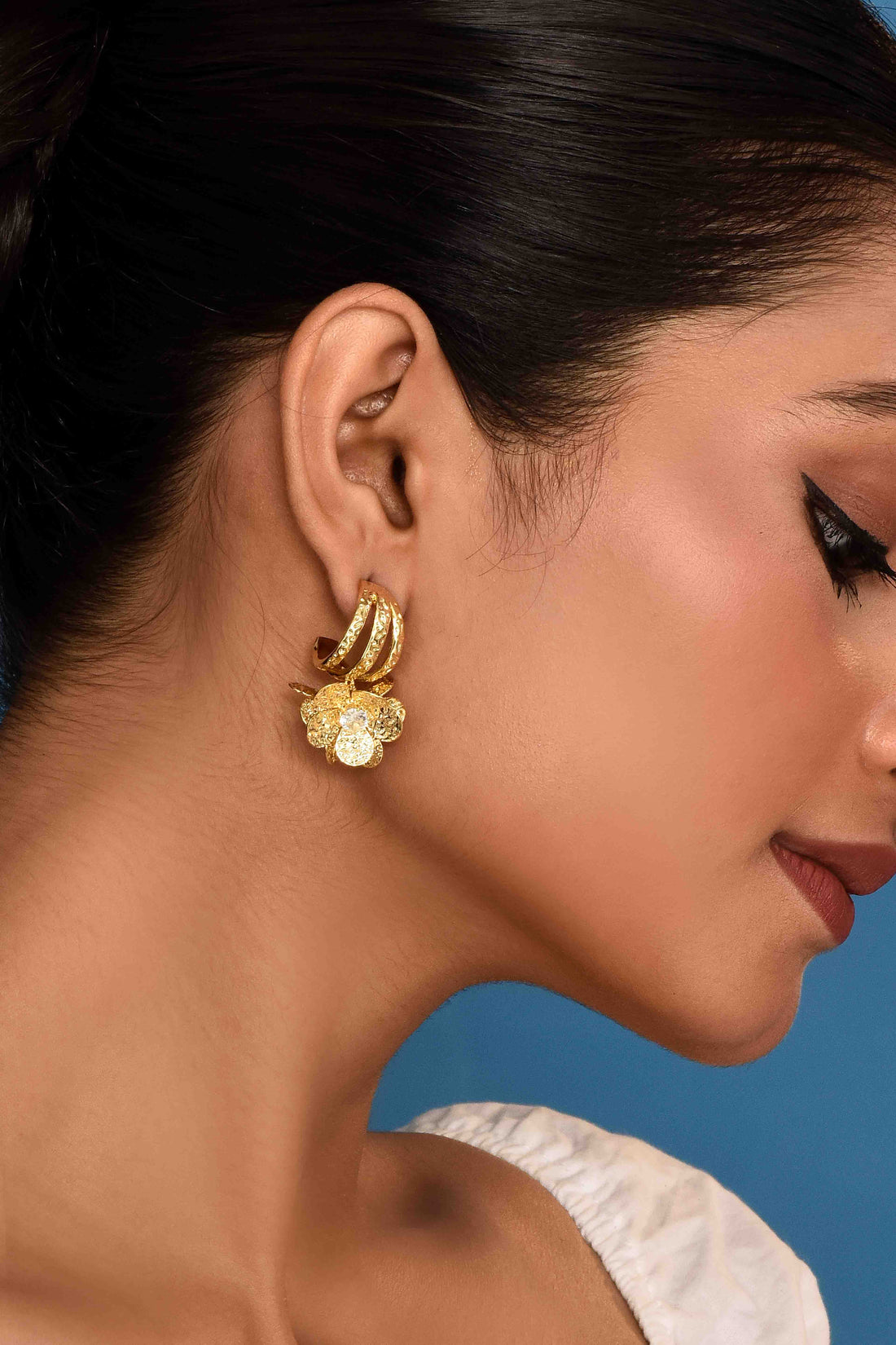 UNIHLC Butterfly Bloom Hoops
