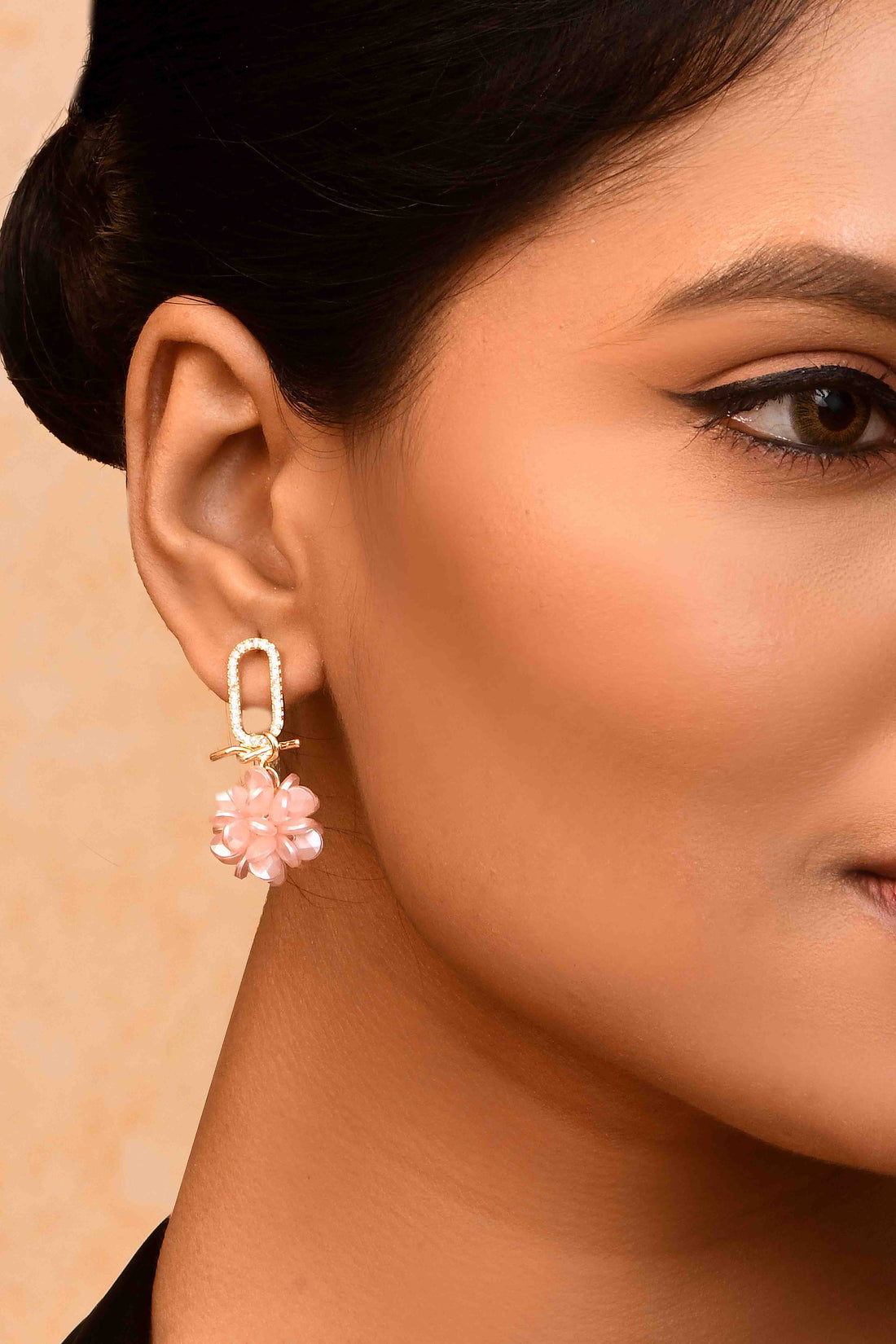 UNIHLC Pink Bloom Earrings