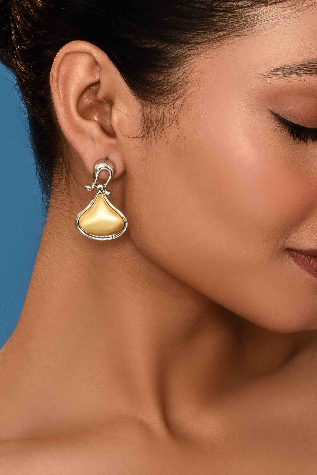 UNIHLC Dual-Tone Drop Earrings