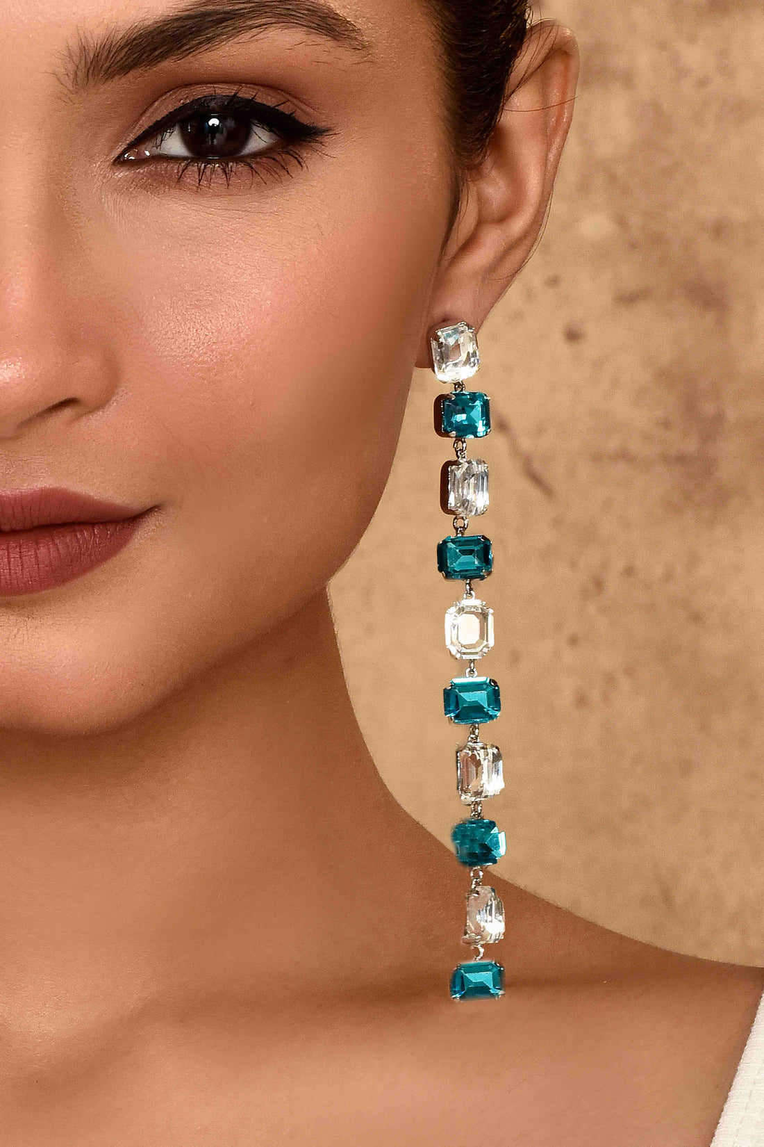UNIHLC Ocean Prism Danglers