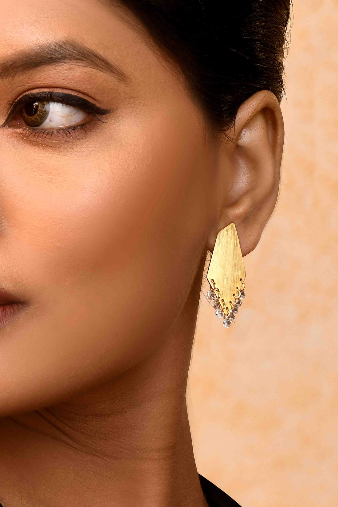 UNIHLC Geo Crystal Drop Earrings