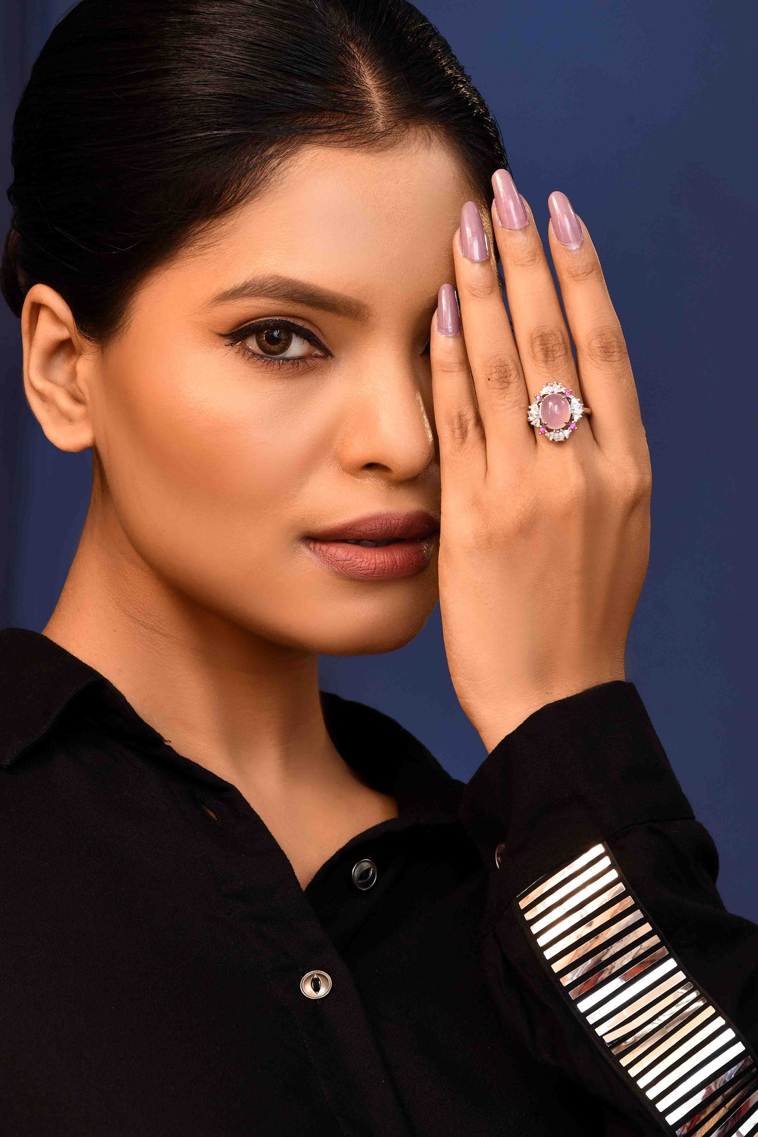 UNIHLC Petal Glow Ring