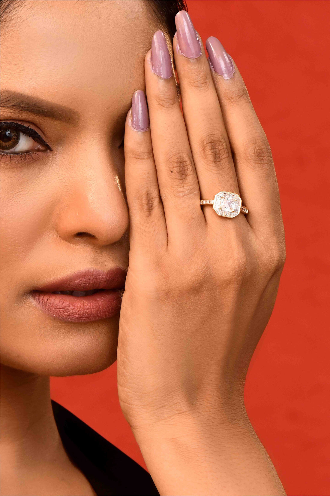 UNIHLC Regal Radiance Ring