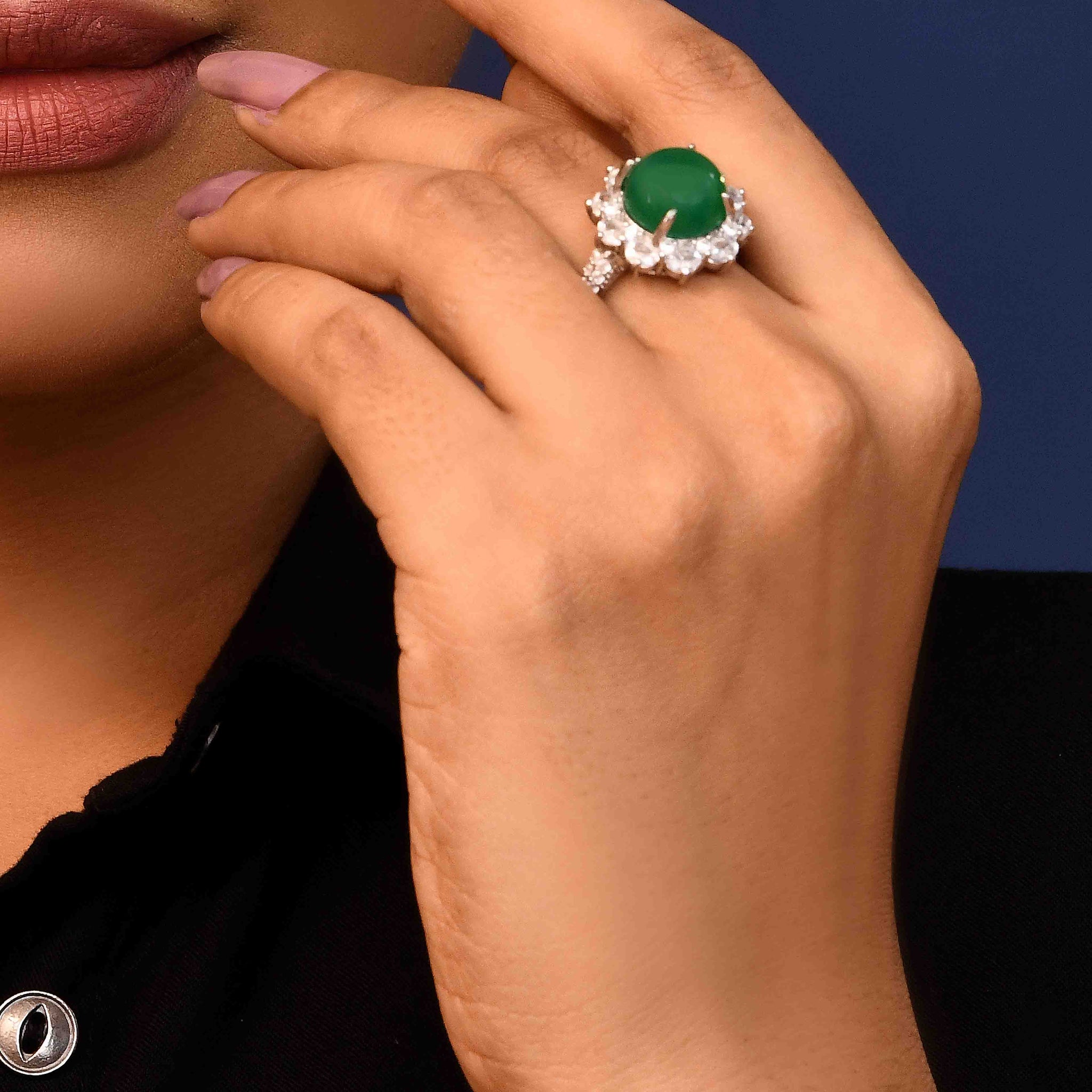 UNIHLC Radiant Green Ring