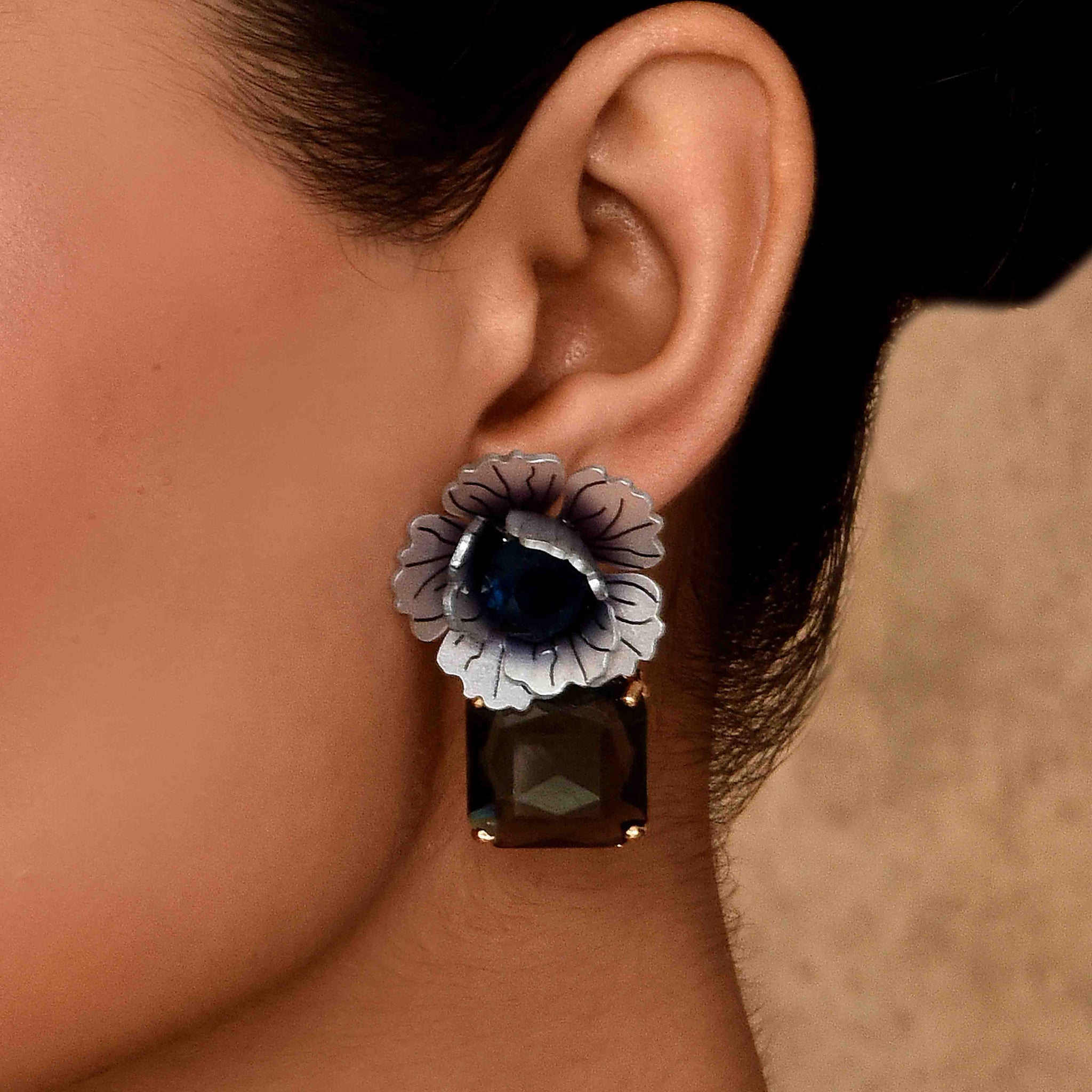 UNIHLC Midnight Floral Gem Earrings