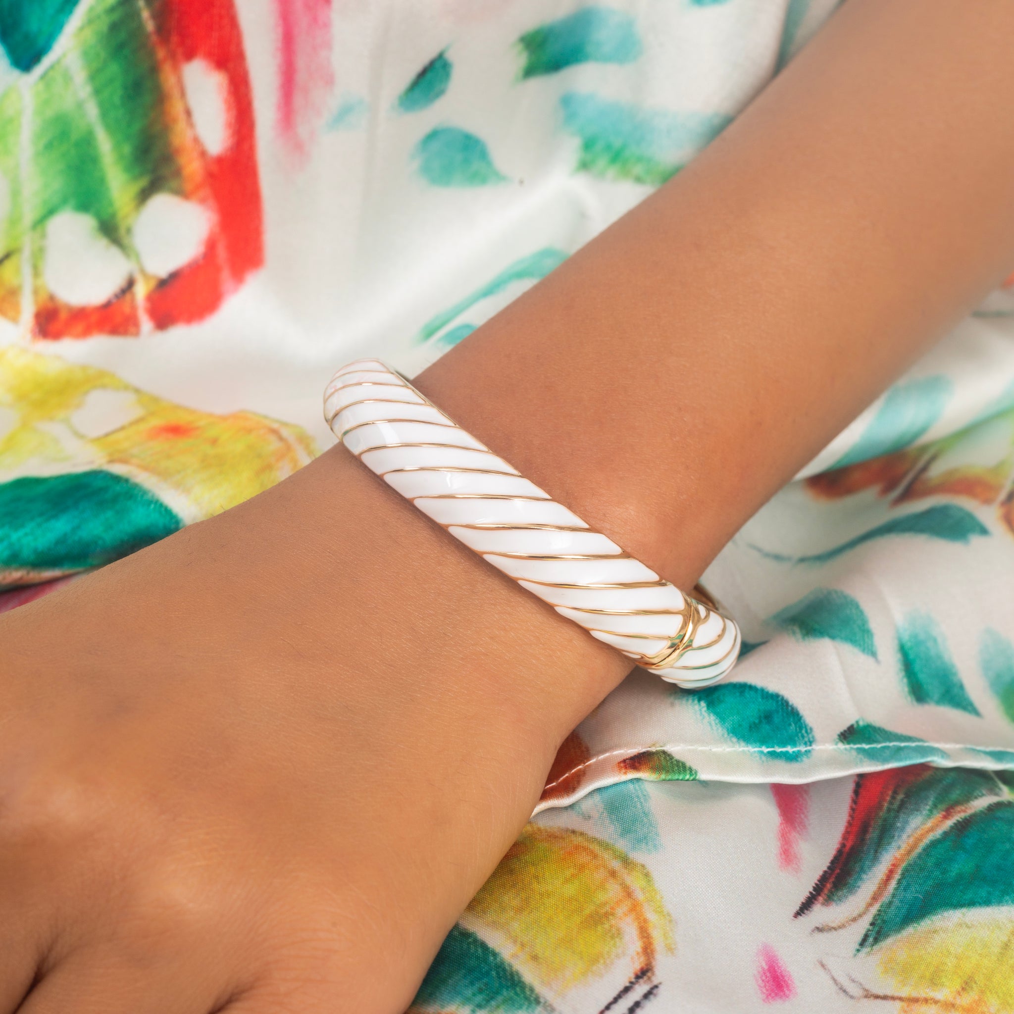 UNIHLC White Gold  Bracelet