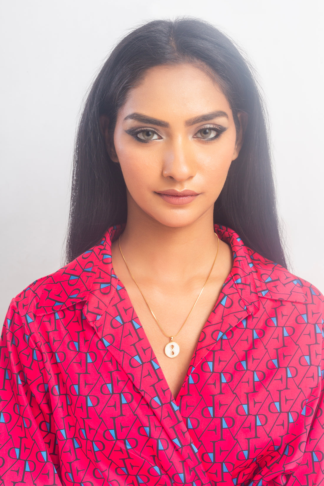 UNIHLC Golden Loop Drape Necklace
