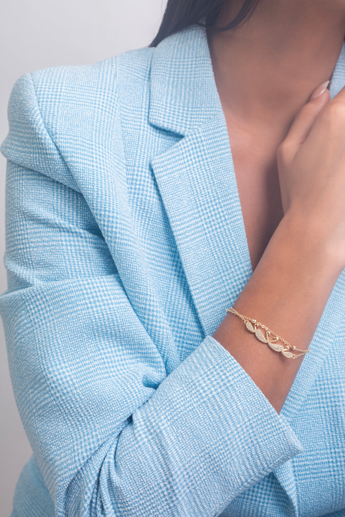 UNIHLC Swan Crystal Band